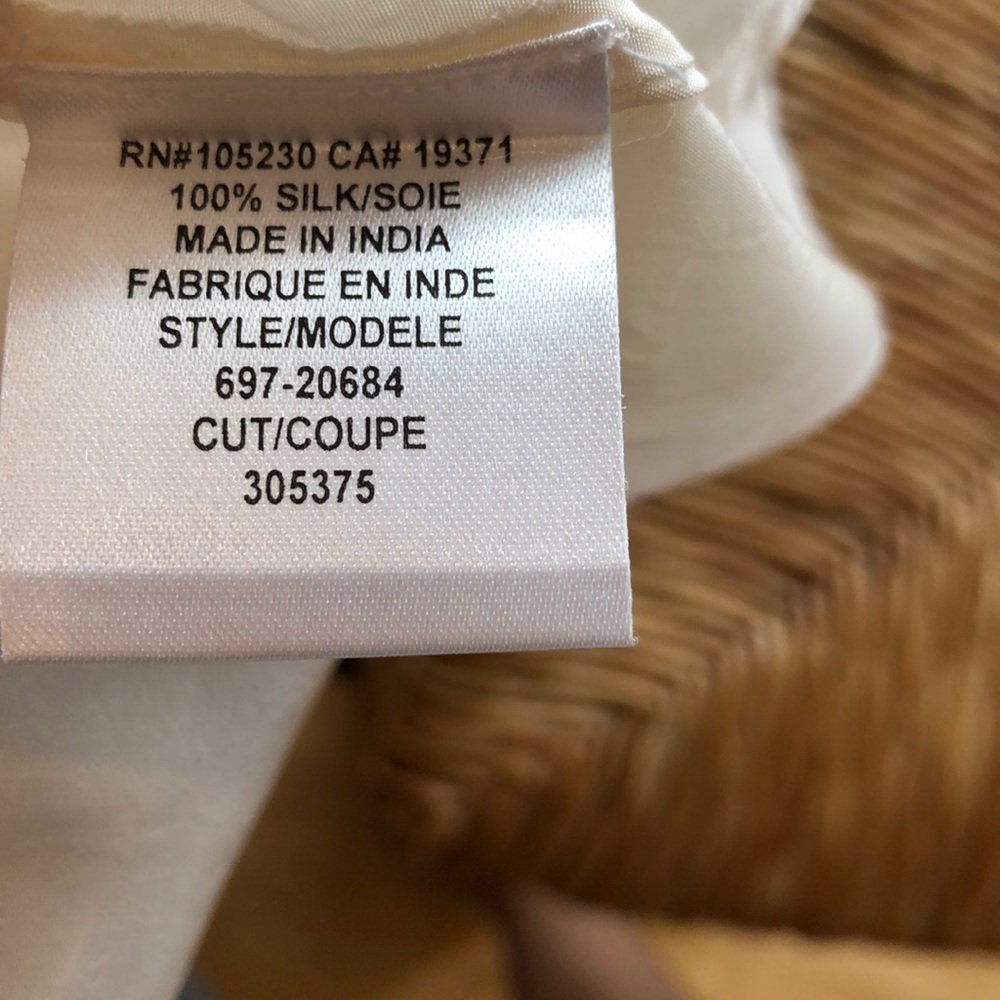 Joie Silk Blouse (Luxury Boutique) - Picture 7 of 7